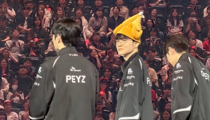 虎扑体育-T1主场首秀全员翻滚引热议|李哥|Faker|PEYZ|T1_Faker|比赛_新浪体育_新浪新闻