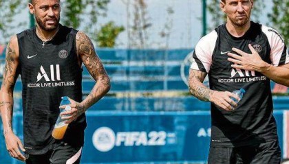 虎扑nba-揭秘梅西巴黎首训：第一个到场，训练后集体吃烤肉